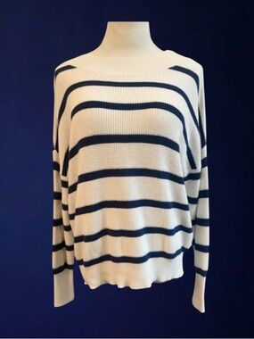 New! KINROSS Winter White & Royale Rib Stripe Pullover Size Medium